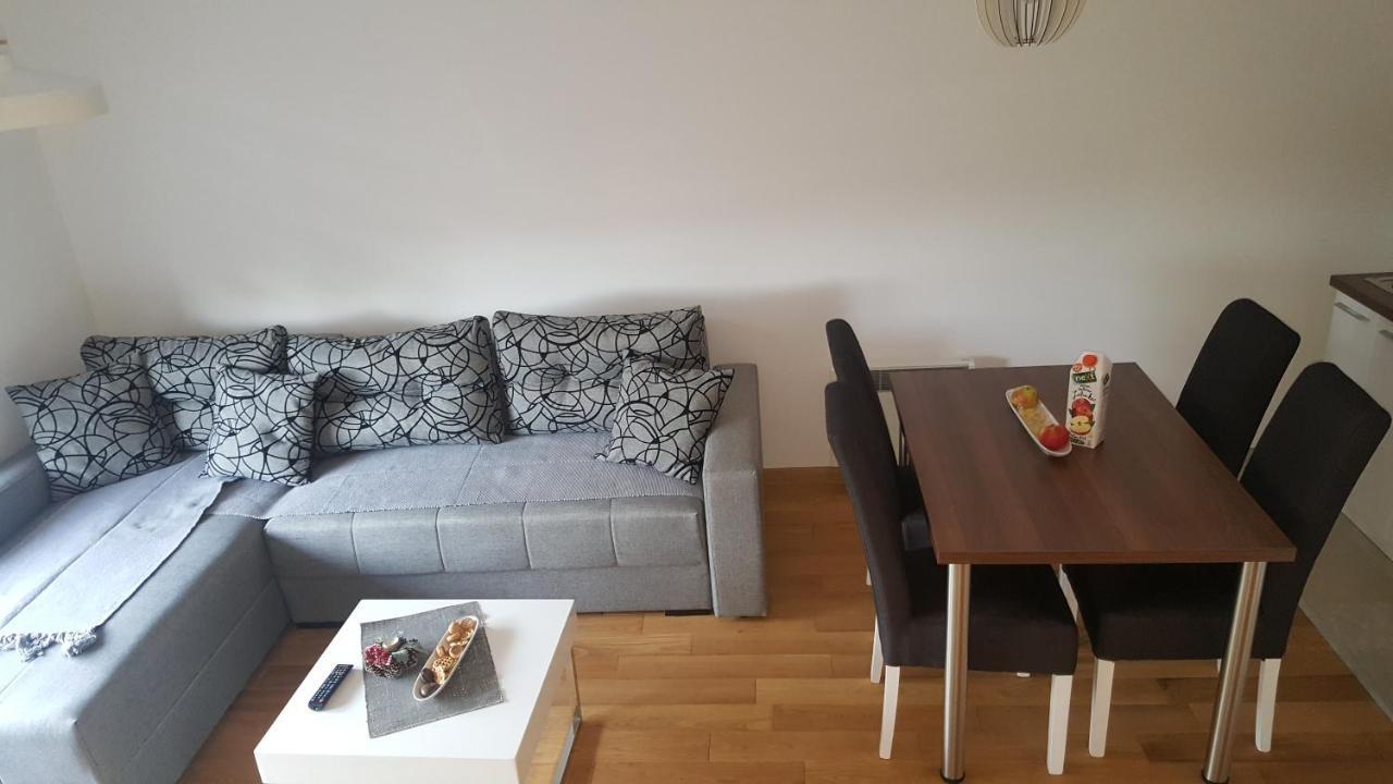 Apartman Mir Lägenhet Zlatibor Exteriör bild